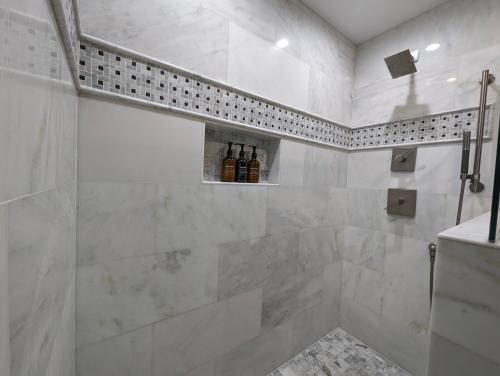 colony suite