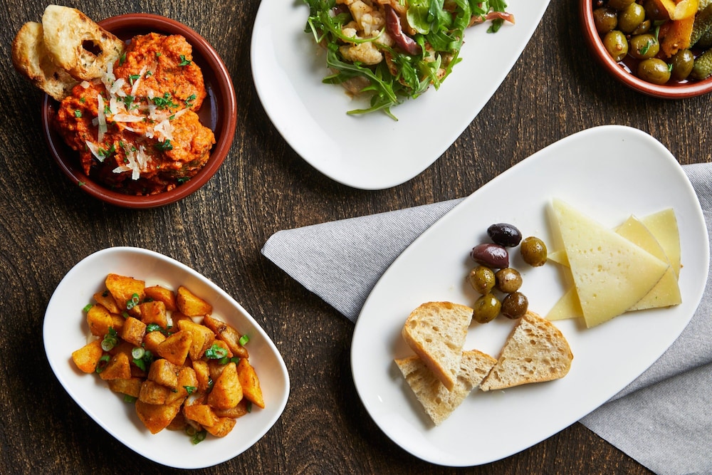 ac hotel by marriott austin hill country