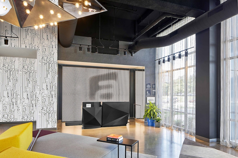 aloft chattanooga hamilton place