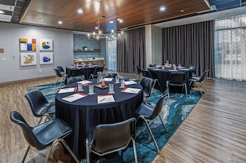 hotel indigo spring woodlands area an ihg hotel