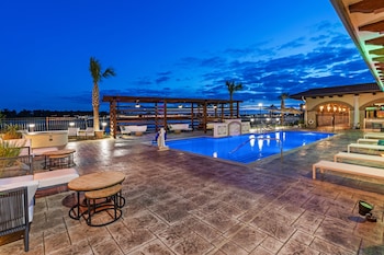 hotel indigo spring woodlands area an ihg hotel