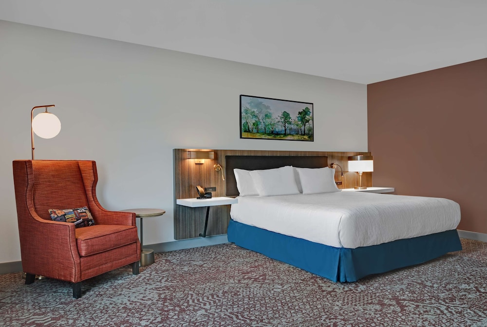 hilton garden inn madison huntsville airport