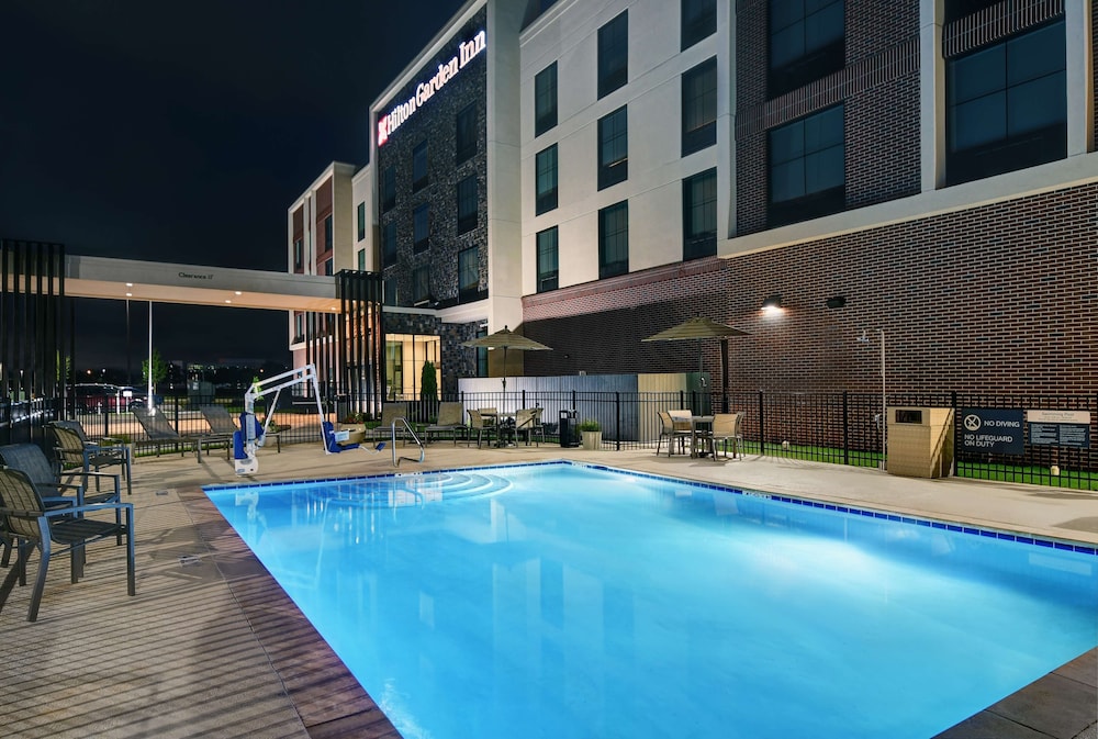 hilton garden inn madison huntsville airport