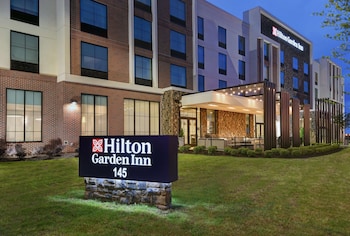 hilton garden inn madison huntsville airport