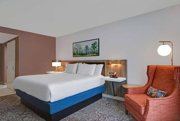 hilton garden inn madison huntsville airport