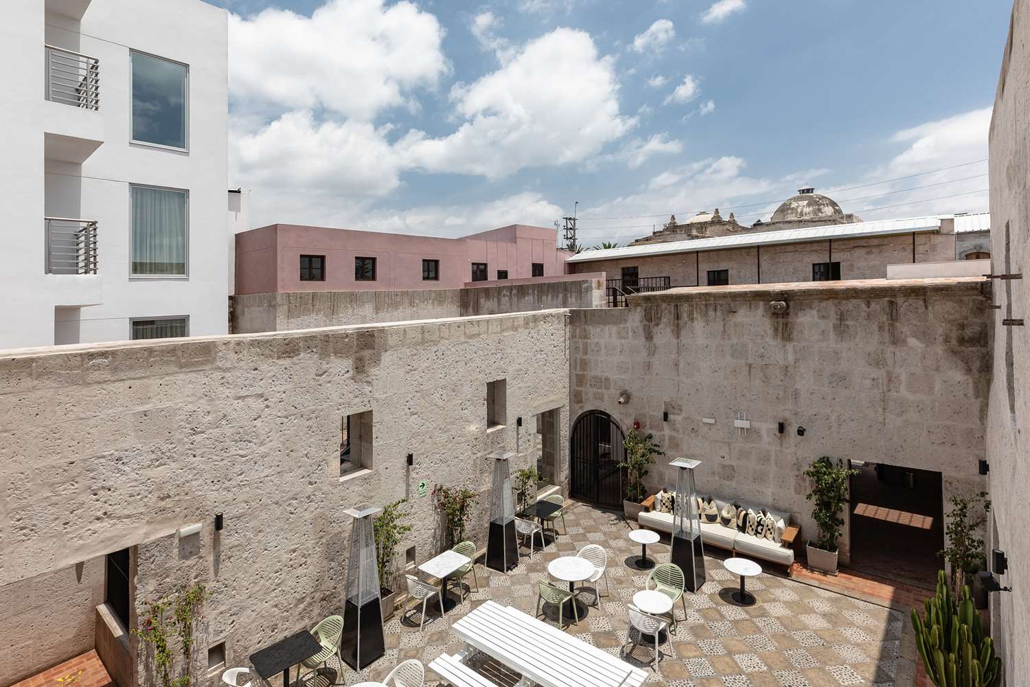 hampton by hilton arequipa