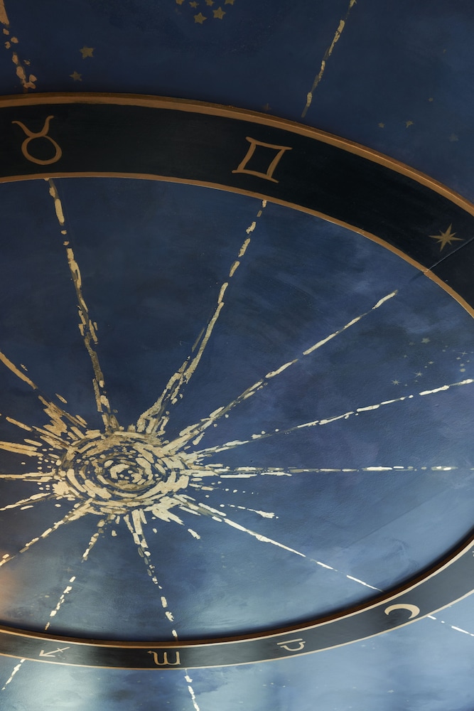 the memphian a tribute portfolio hotel