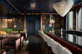 the memphian a tribute portfolio hotel