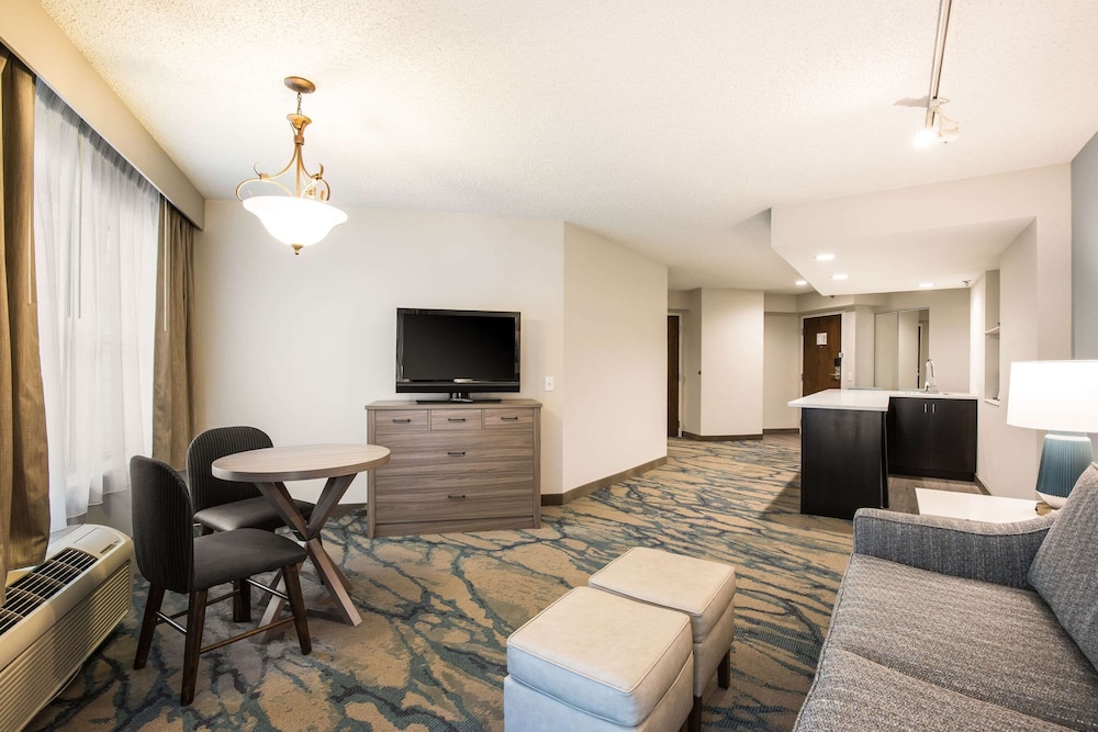 heidel house hotel and conference center ascend hotel collection