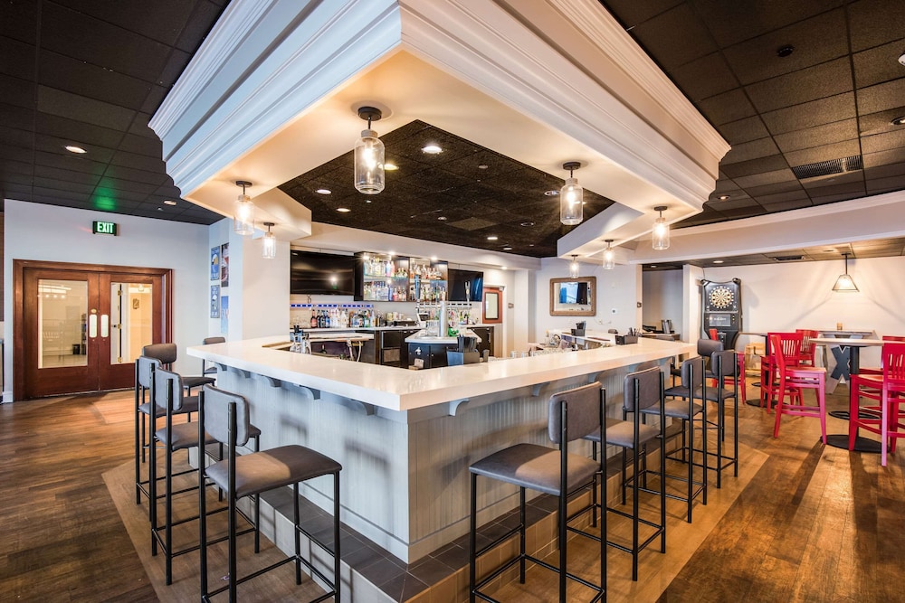 heidel house hotel and conference center ascend hotel collection