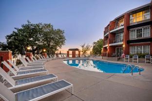 heidel house hotel and conference center ascend hotel collection