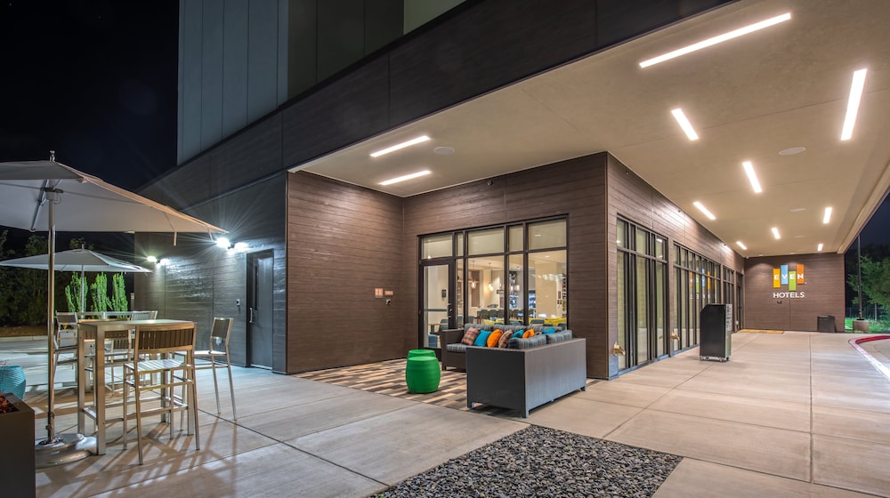 even hotel atlanta cobb galleria an ihg hotel