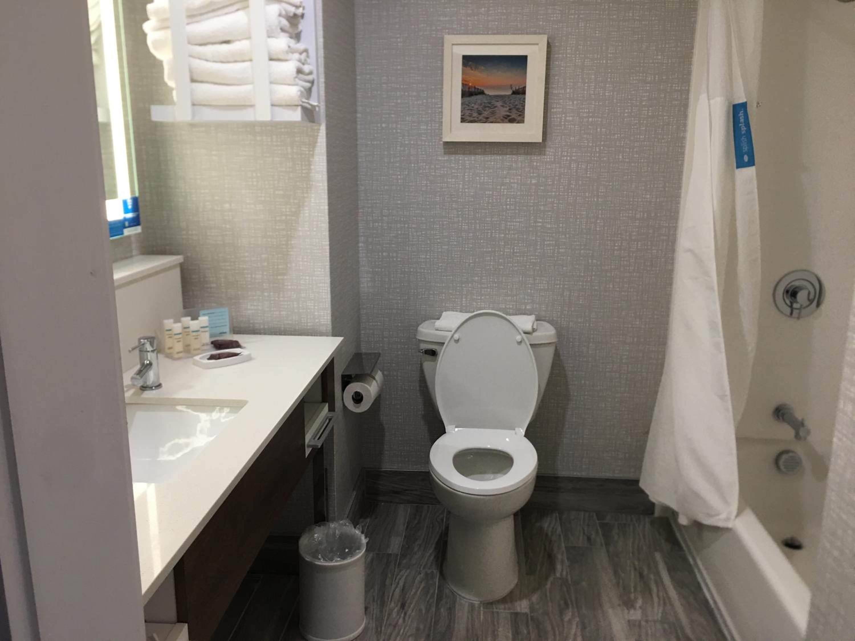 hampton inn old bridge