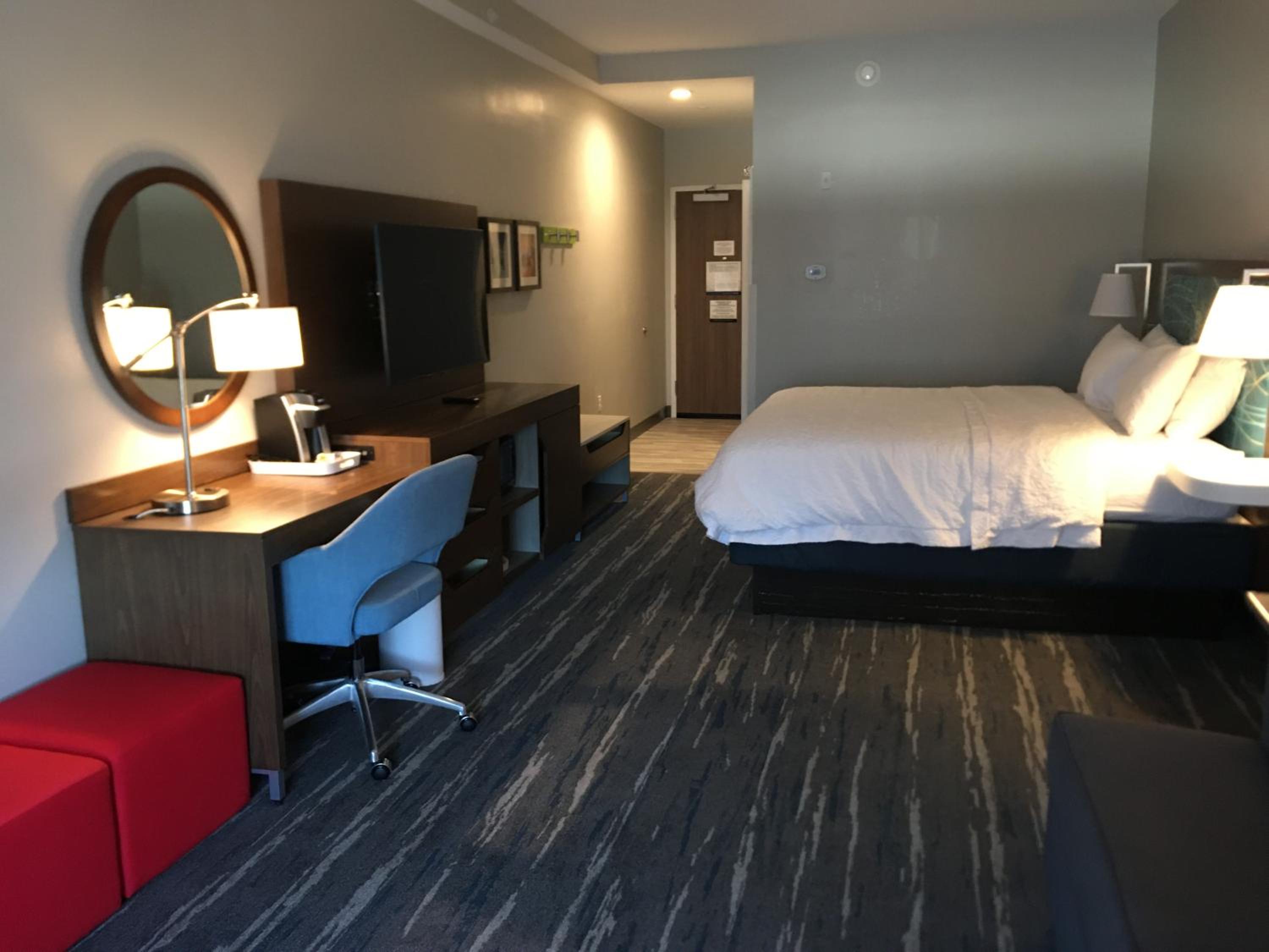 hampton inn old bridge