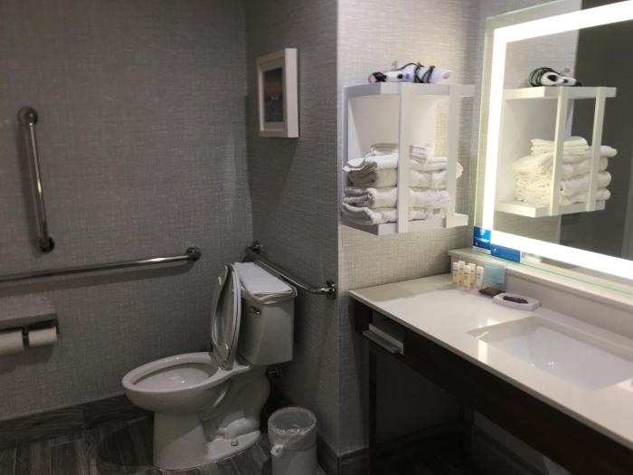 hampton inn old bridge