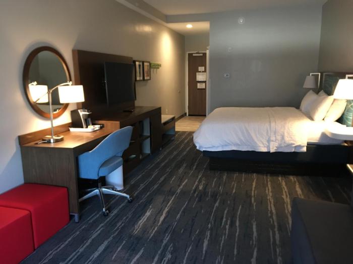 hampton inn old bridge