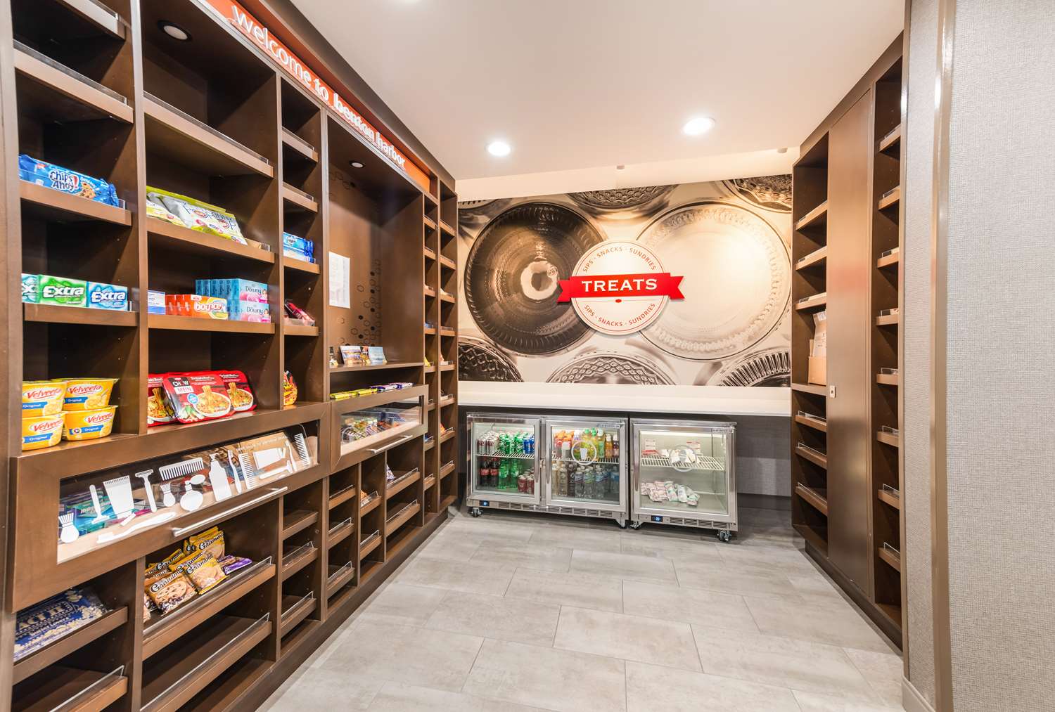 hampton inn and suites benton harbor