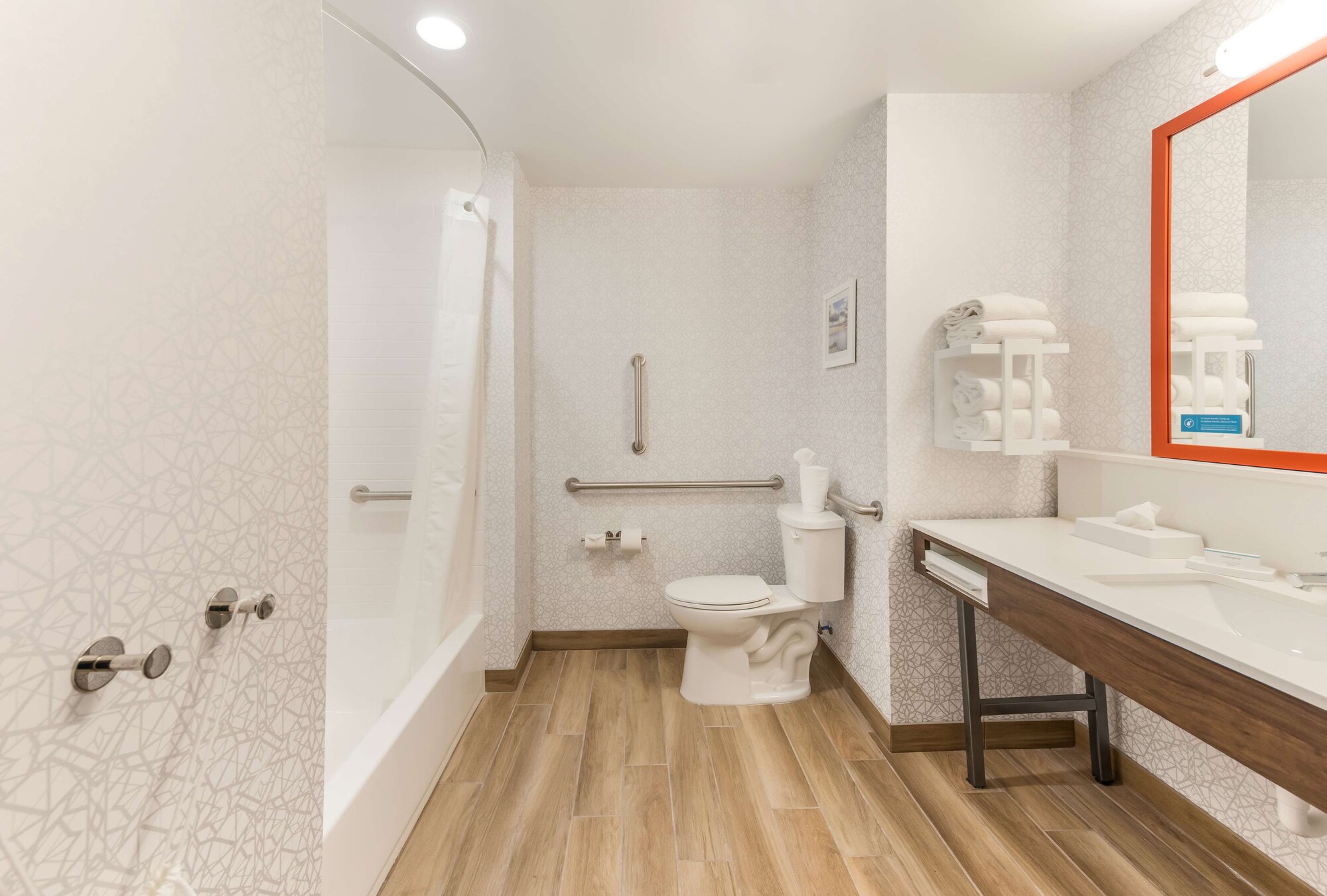 hampton inn and suites benton harbor