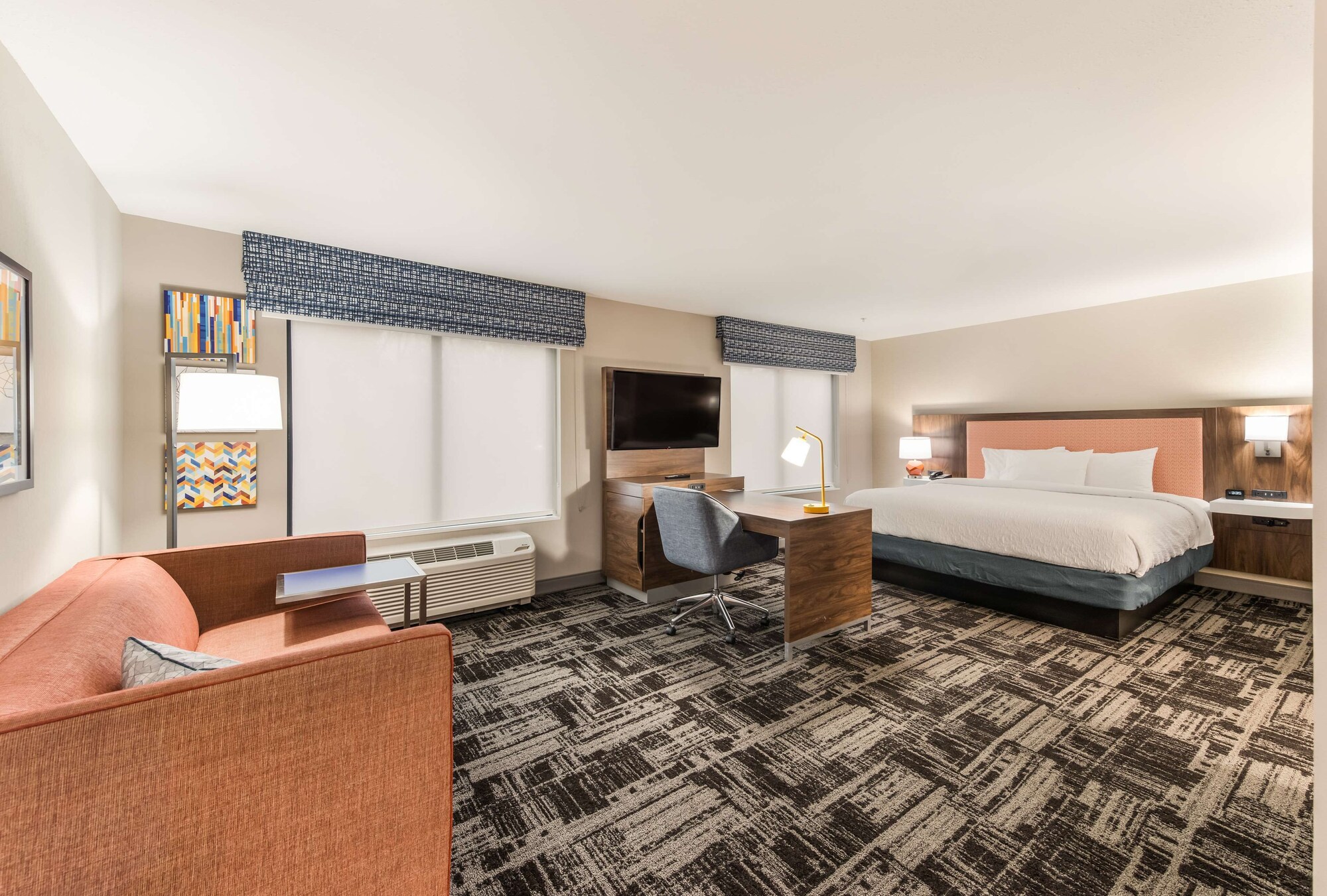 hampton inn and suites benton harbor