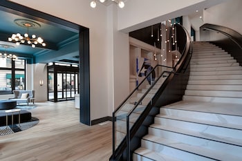 courtyard by marriott cincinnati downtown