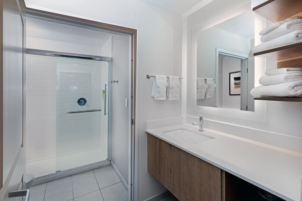 staybridge suites portland an ihg hotel