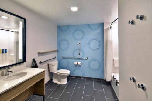 tru by hilton beckley