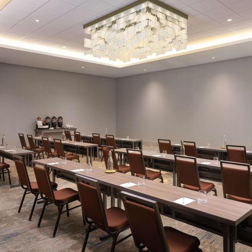 hilton garden inn grapevine at silverlake crossing