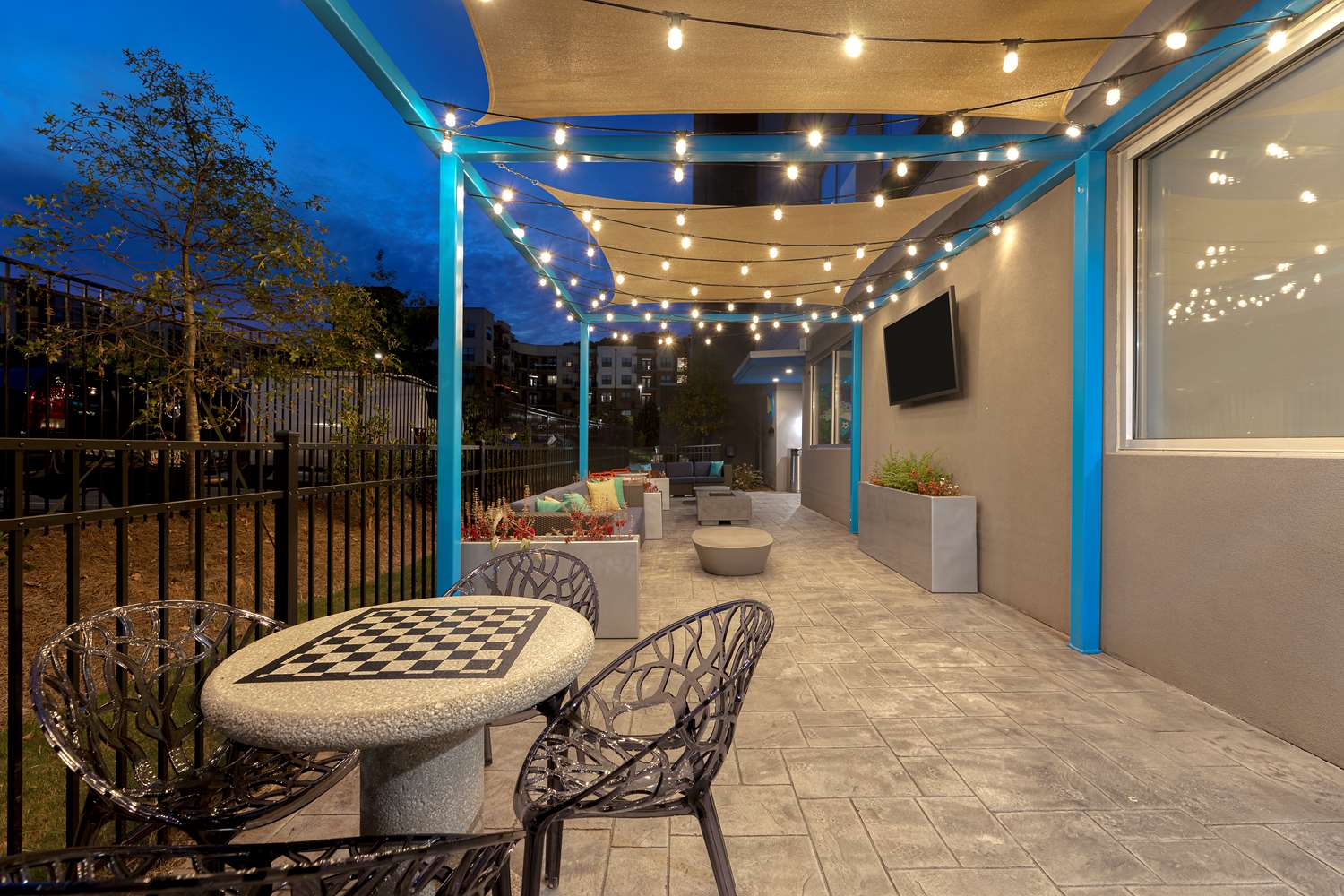 tru by hilton atlanta galleria ballpark