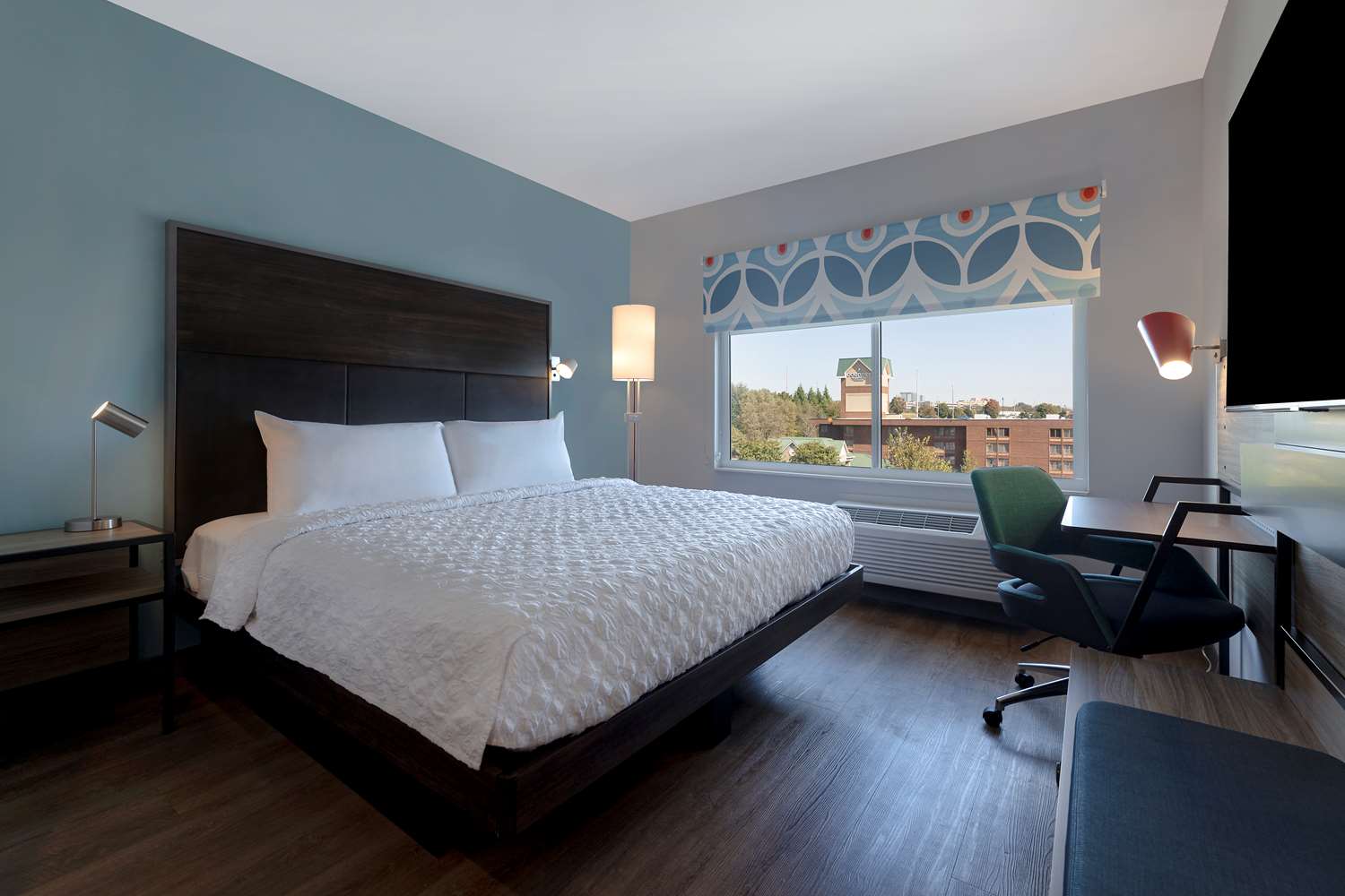 tru by hilton atlanta galleria ballpark