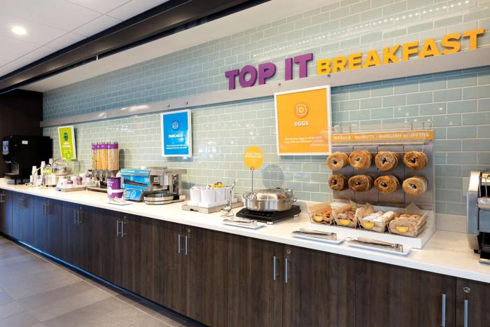 tru by hilton atlanta galleria ballpark