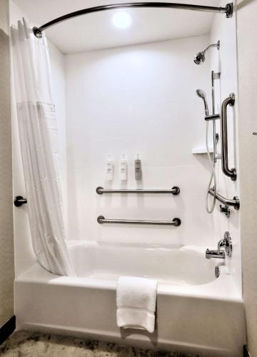 hilton garden inn bel air