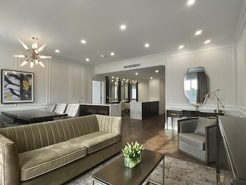 chateau grande hotel