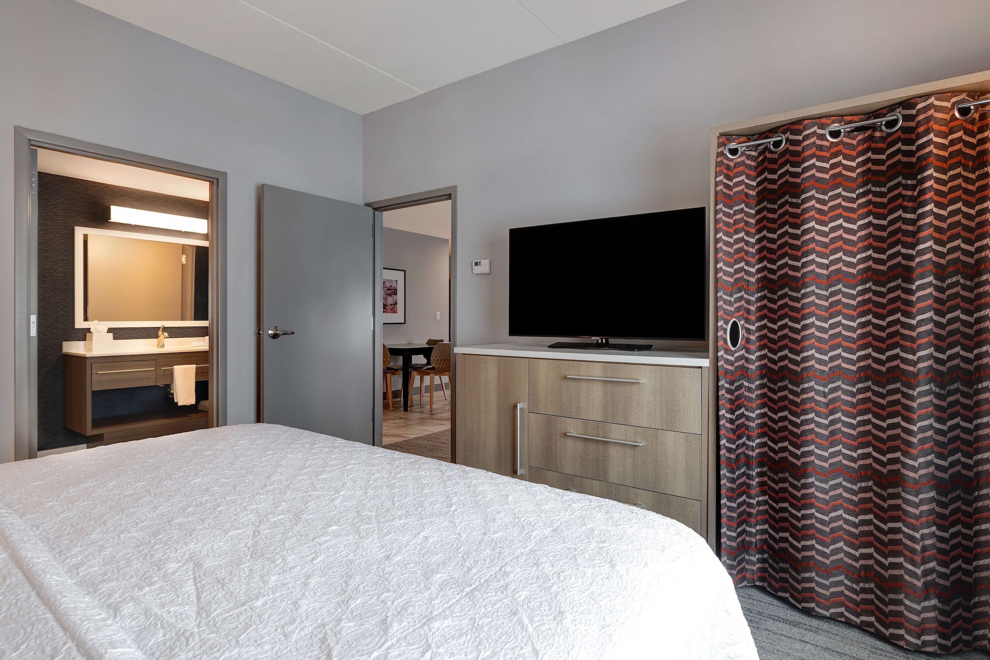 home2 suites downtown nashville metrocenter
