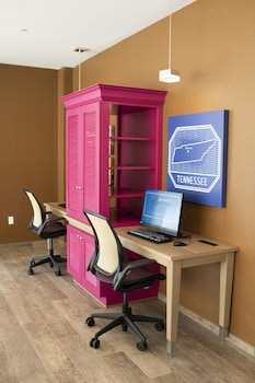 home2 suites downtown nashville metrocenter