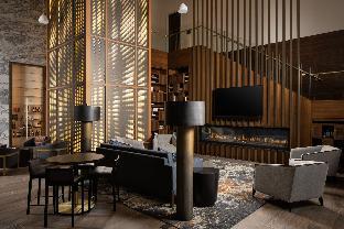 epicurean atlanta autograph collection