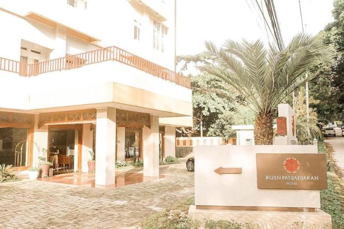 rizen padjadjaran hotel