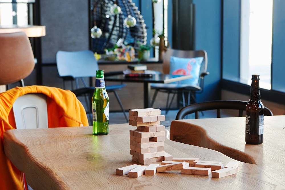 moxy edinburgh fountainbridge