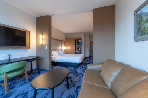 fairfield inn and suites by marriott revelstoke