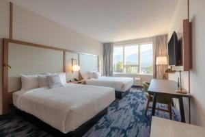 fairfield inn and suites by marriott revelstoke