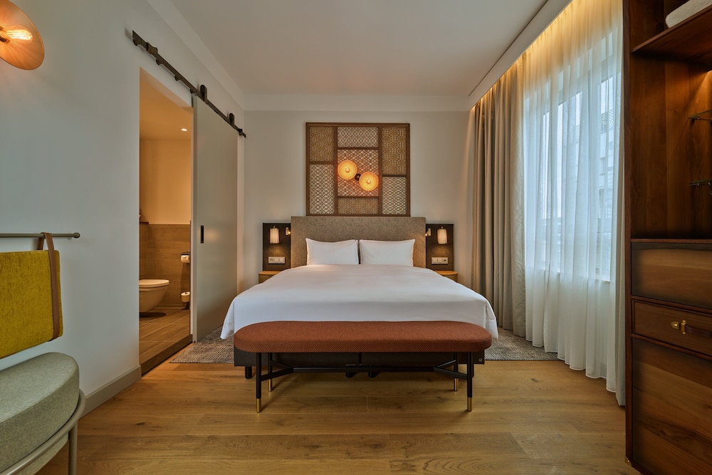 voco the hague an ihg hotel
