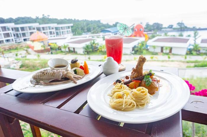 phi phi mountain beach resort and waterpark