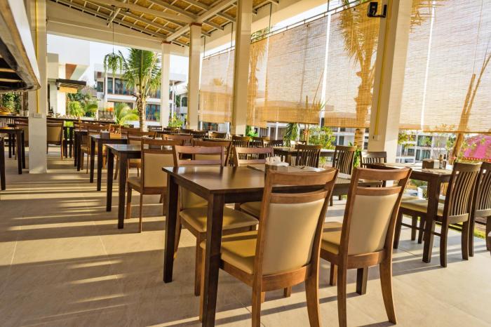 phi phi mountain beach resort and waterpark