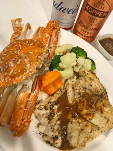 phi phi mountain beach resort and waterpark