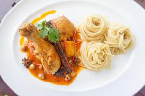 phi phi mountain beach resort and waterpark