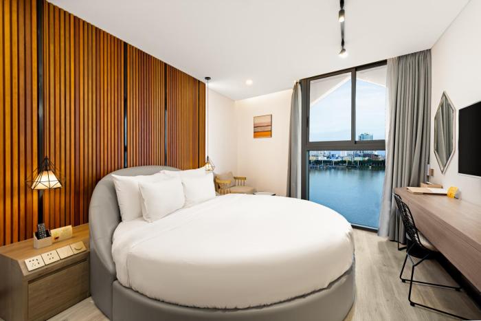haian riverfront hotel da nang