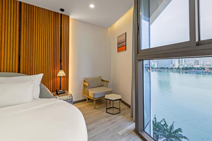 haian riverfront hotel da nang