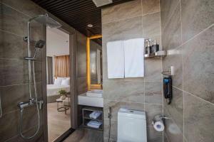 haian riverfront hotel da nang