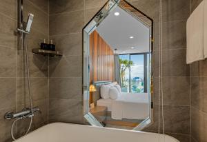 haian riverfront hotel da nang