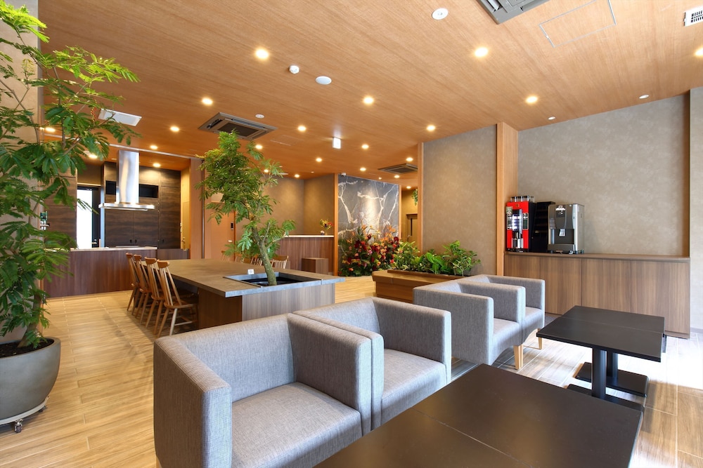 luxcare hotel