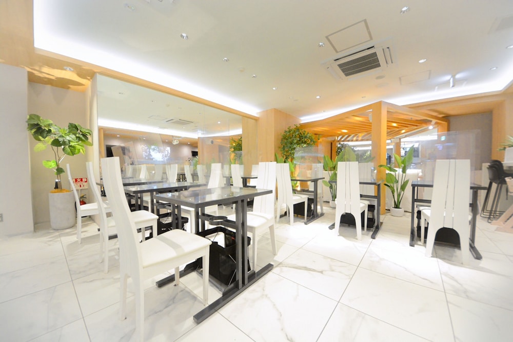 luxcare hotel